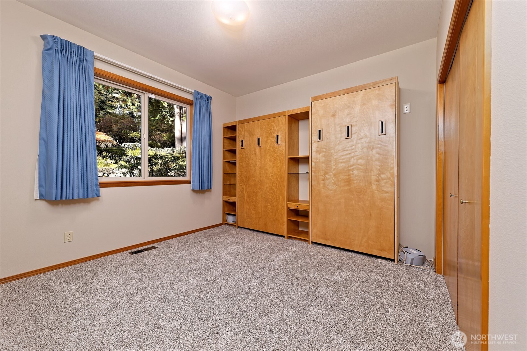 898 Se Dahman Road Property Photo 17