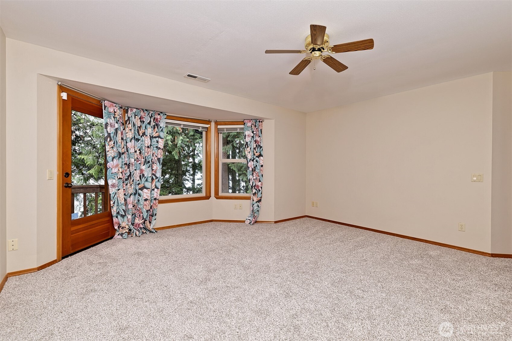 898 Se Dahman Road Property Photo 21