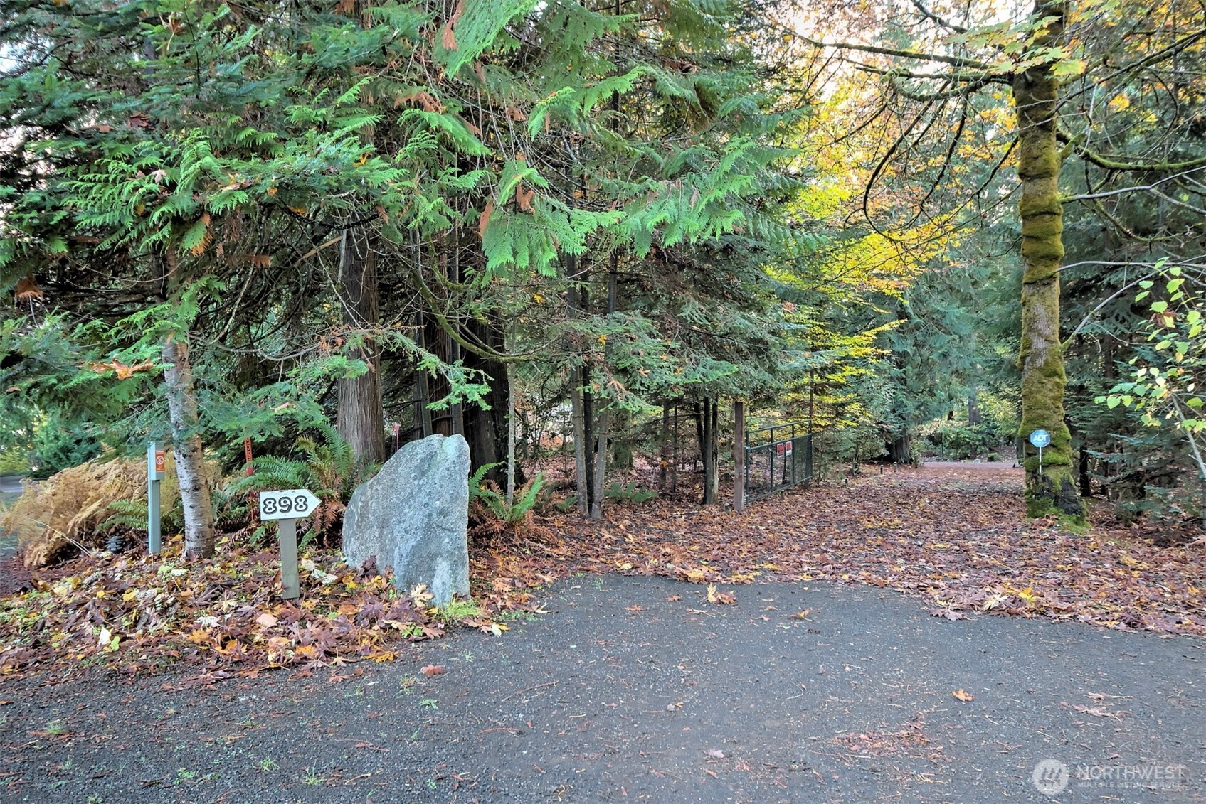 898 Se Dahman Road Property Photo 35