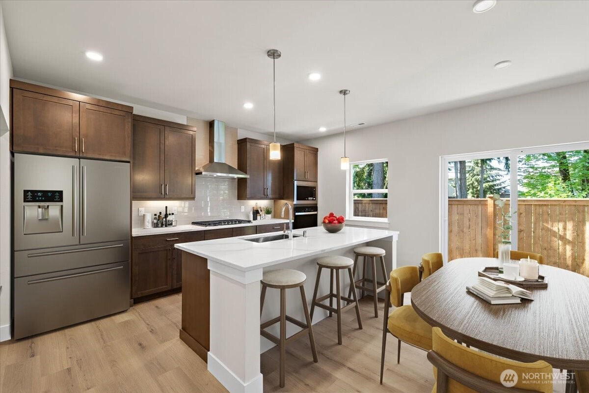 17915 Sunset Road Property Photo 8