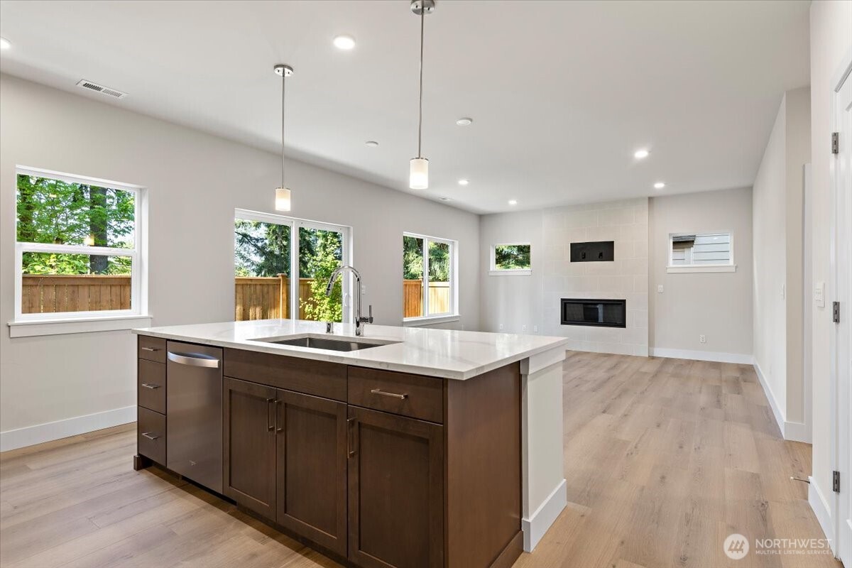 17915 Sunset Road Property Photo 13