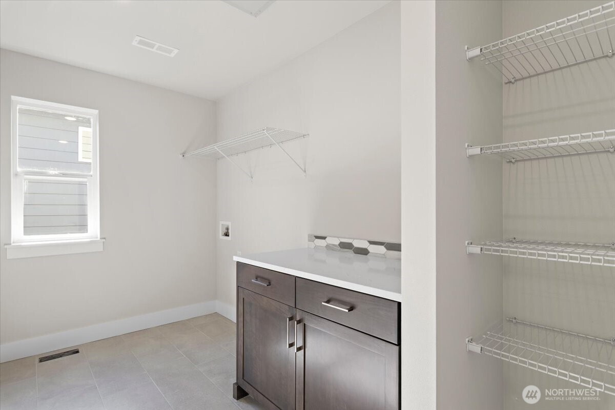17915 Sunset Road Property Photo 20