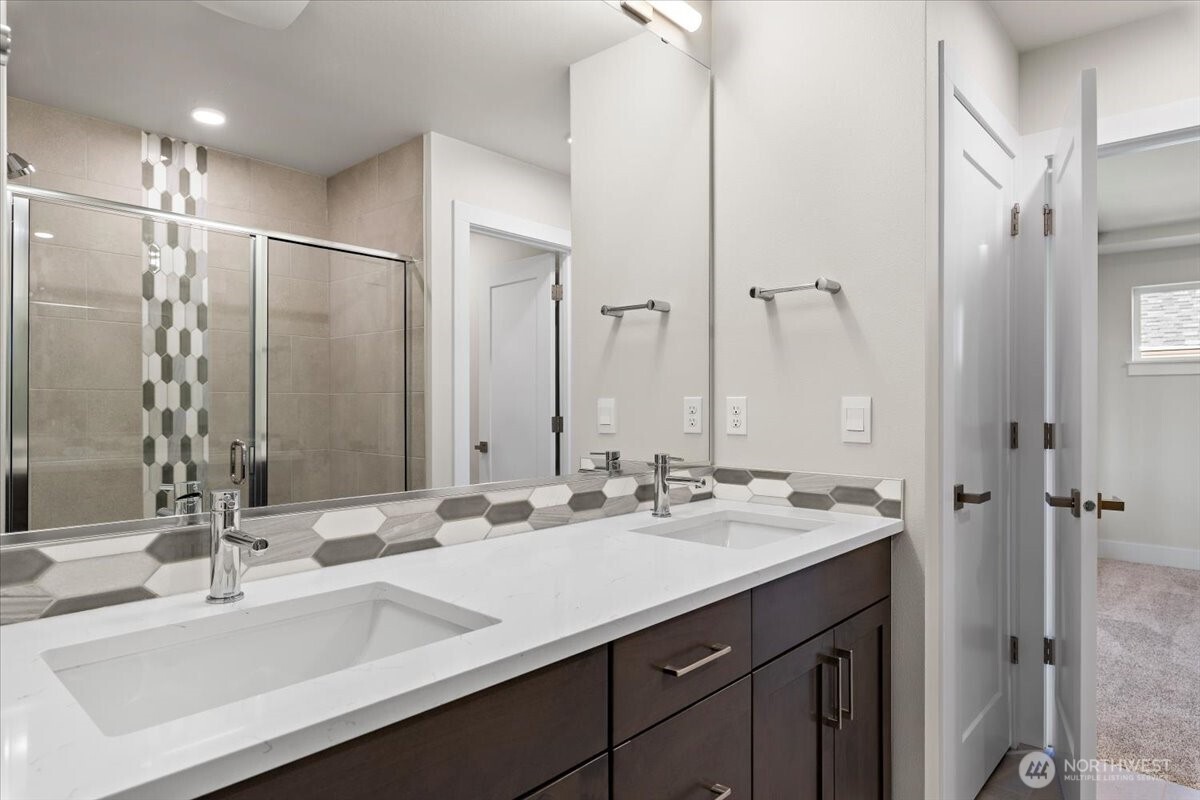 17915 Sunset Road Property Photo 25