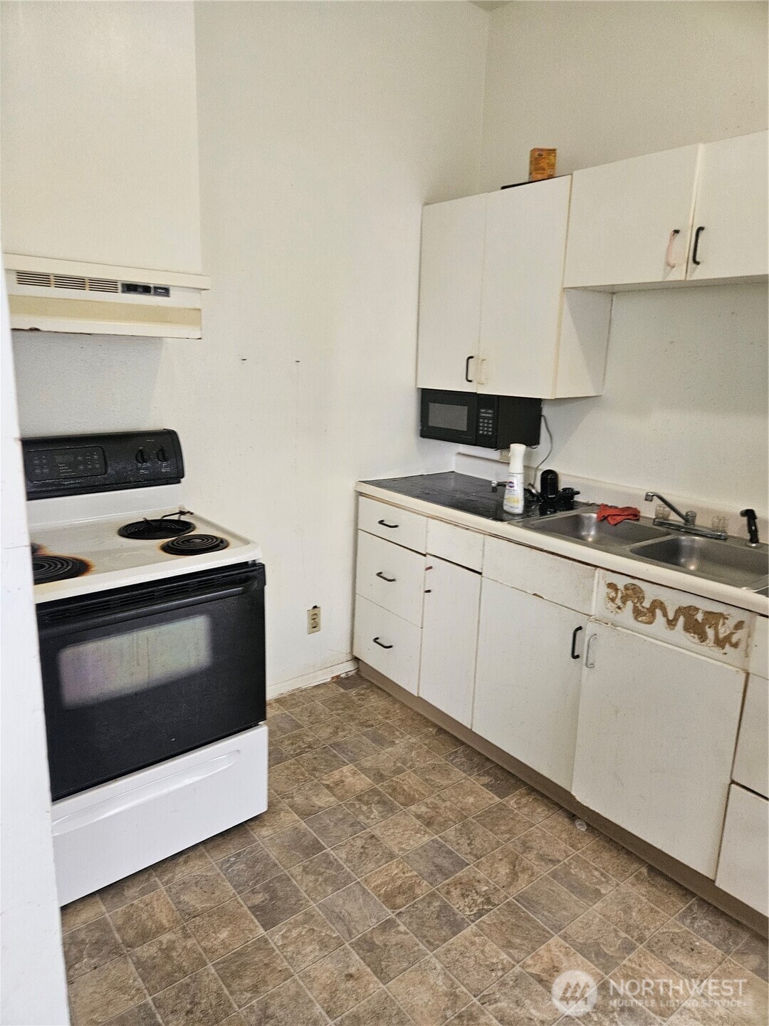 2147 Martin Luther King Jr Way Property Photo 6