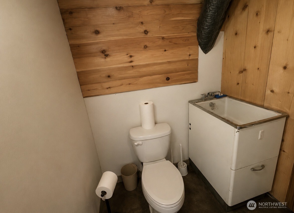 16 Mossy Rock Road Property Photo 31