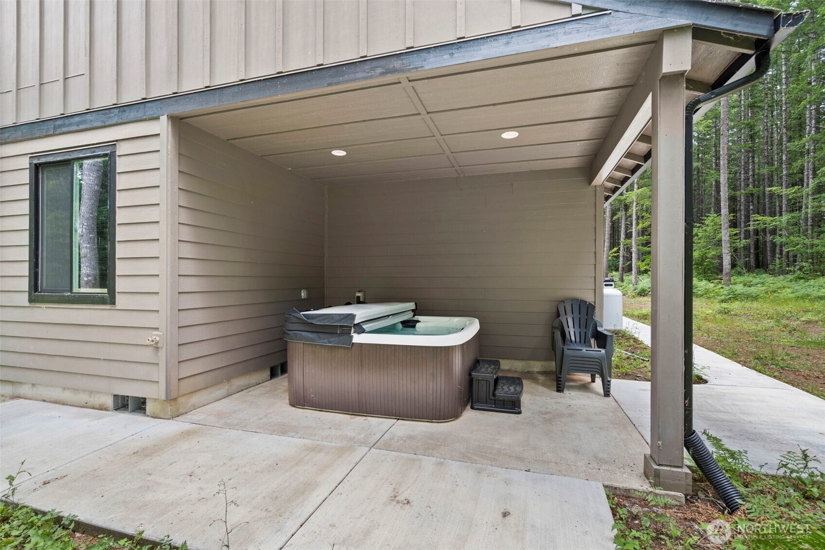 128 Riverdance Lane Property Photo 10