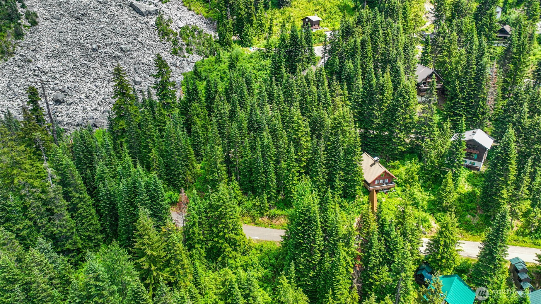 30 Saint Anton Property Photo 3