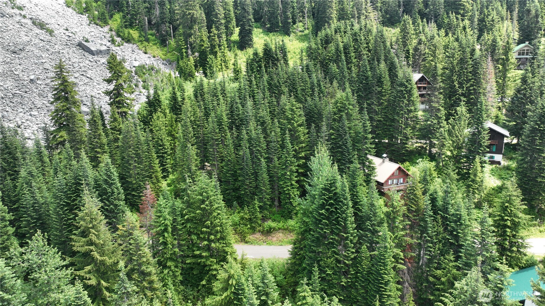 30 Saint Anton Property Photo 9