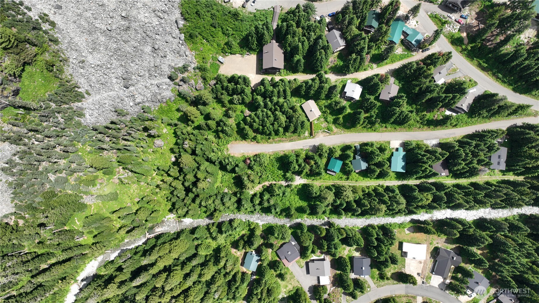 30 Saint Anton Property Photo 11