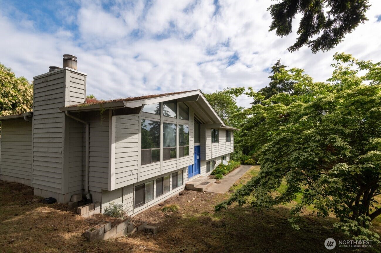 1702 Browns Point Boulevard Property Photo 1