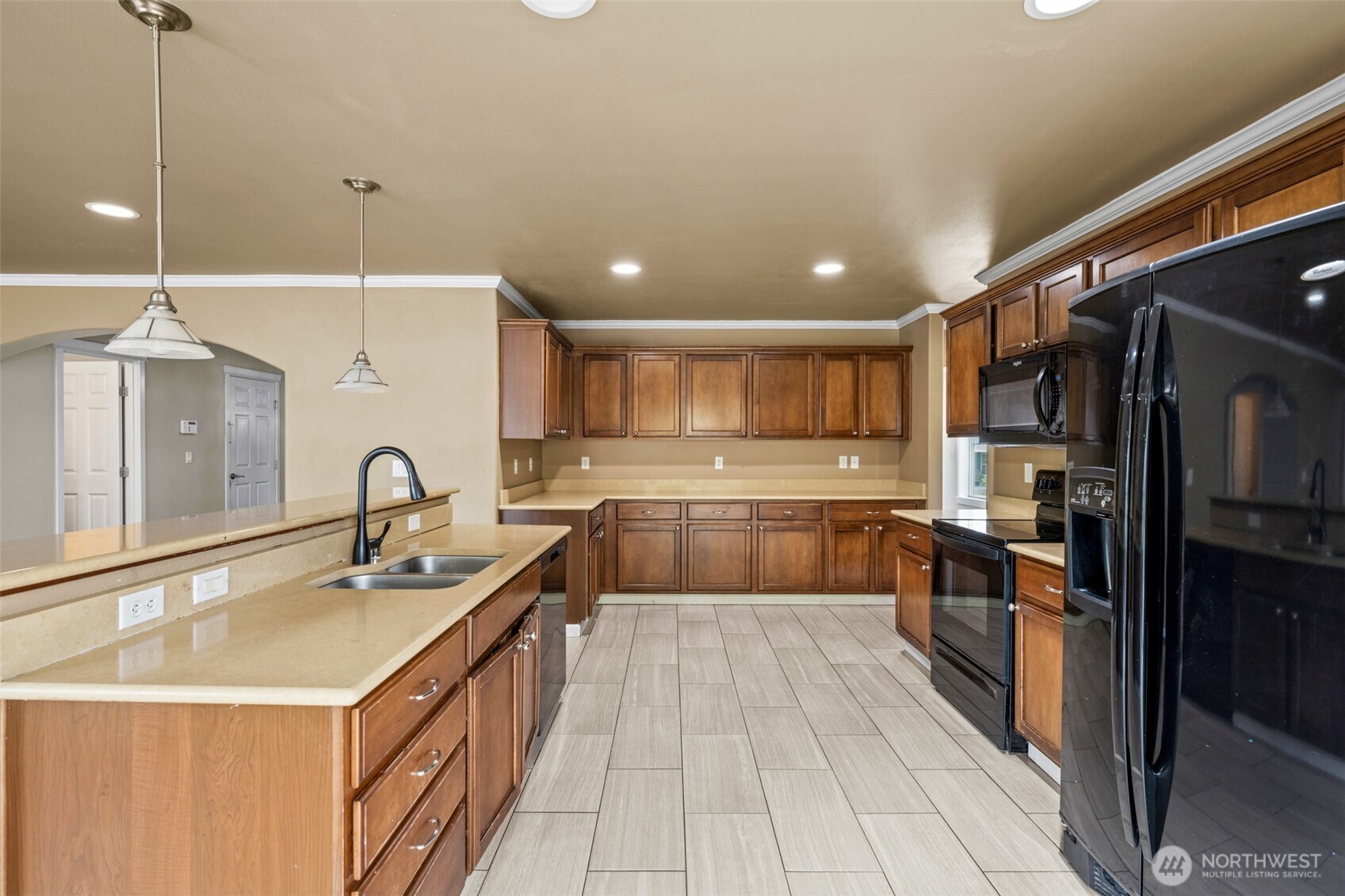 4737 Mount Baker Loop Property Photo 5