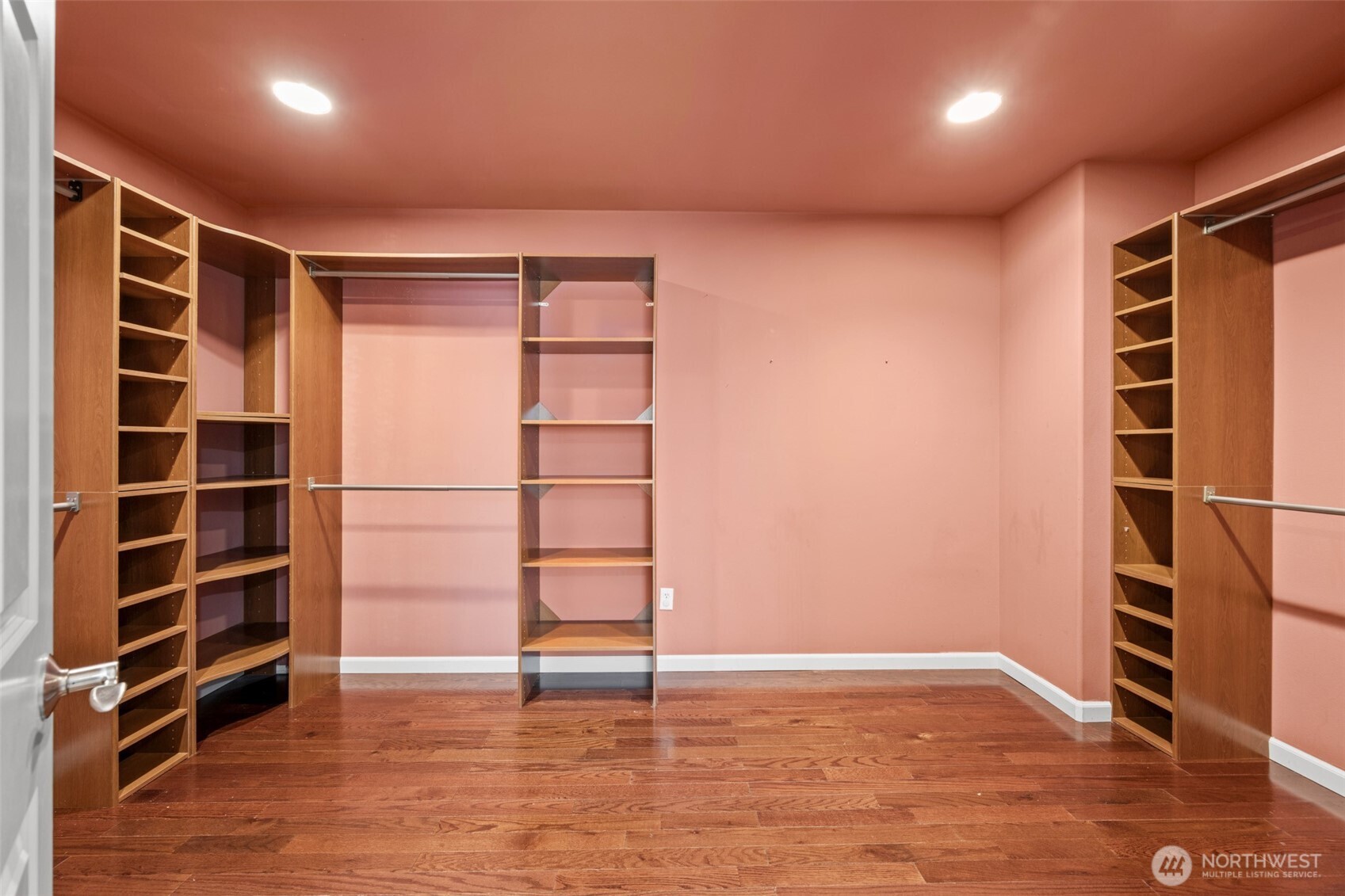 4737 Mount Baker Loop Property Photo 12
