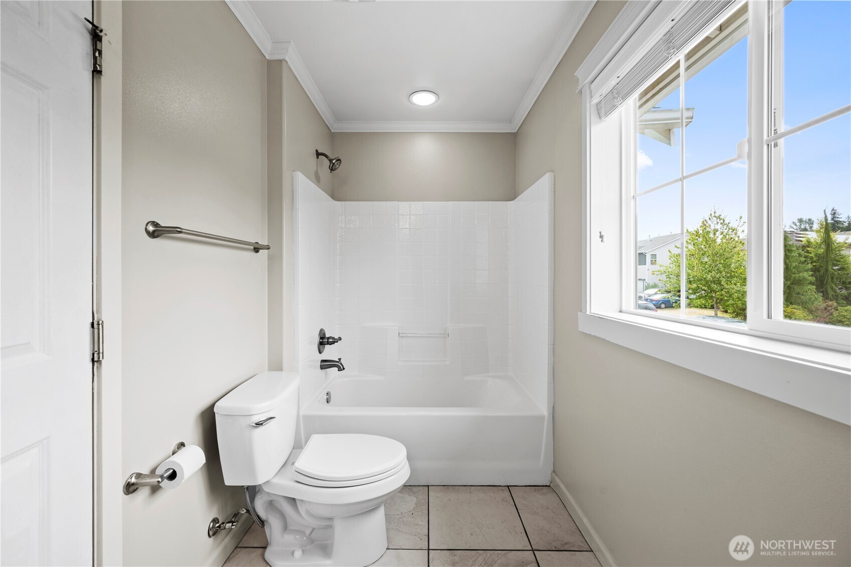 4737 Mount Baker Loop Property Photo 16