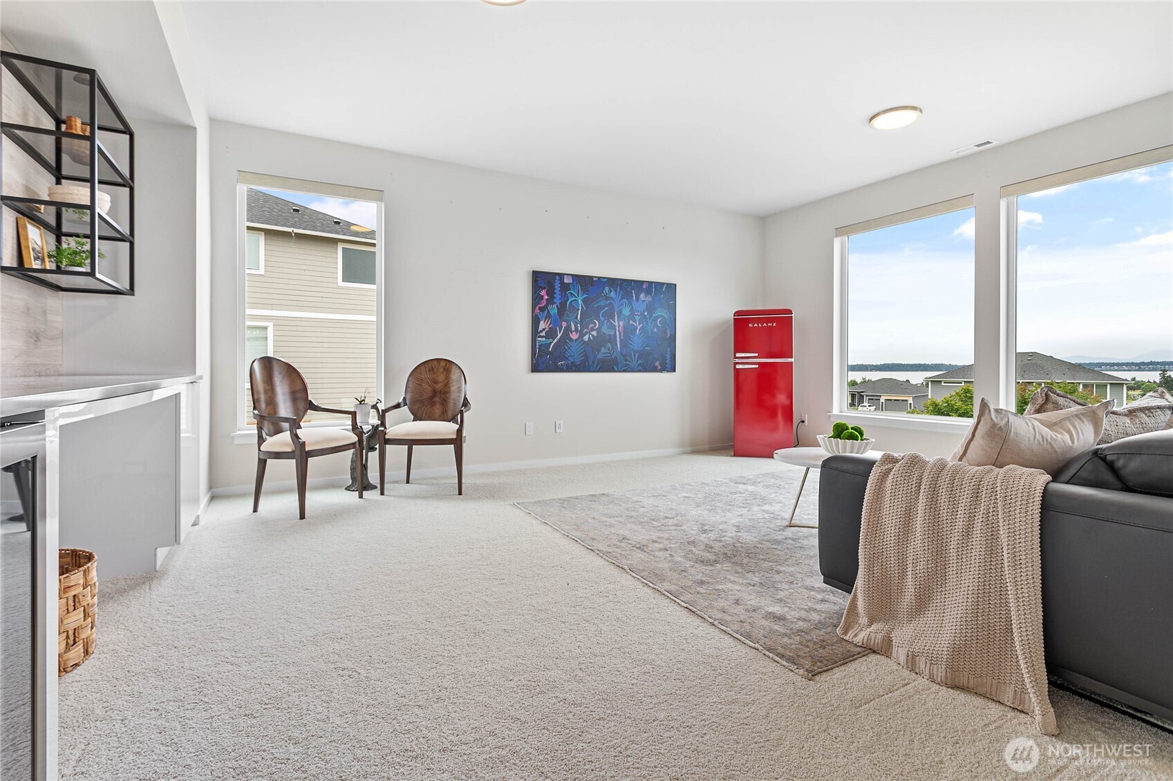 8465 Camas Drive Property Photo 8