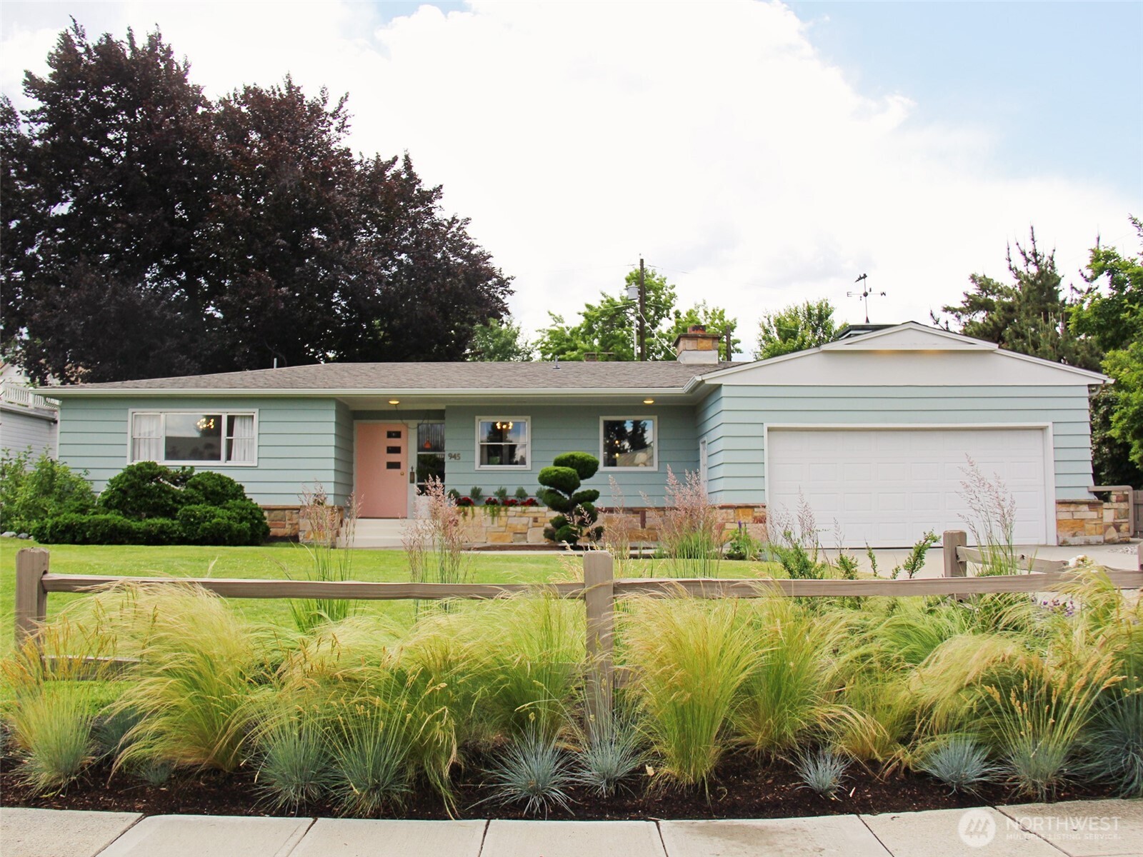 945 Idaho Street Property Photo 2