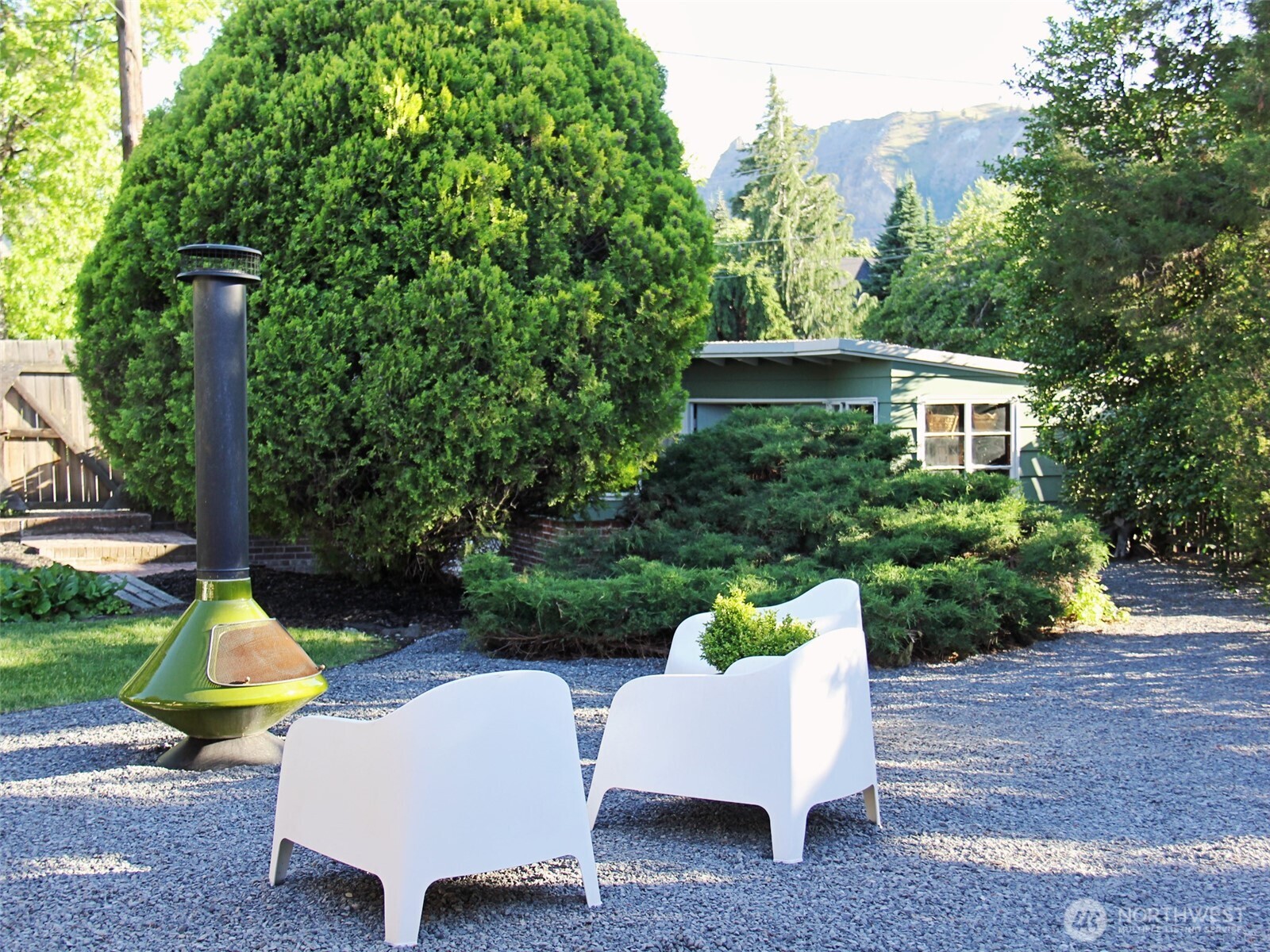 945 Idaho Street Property Photo 4