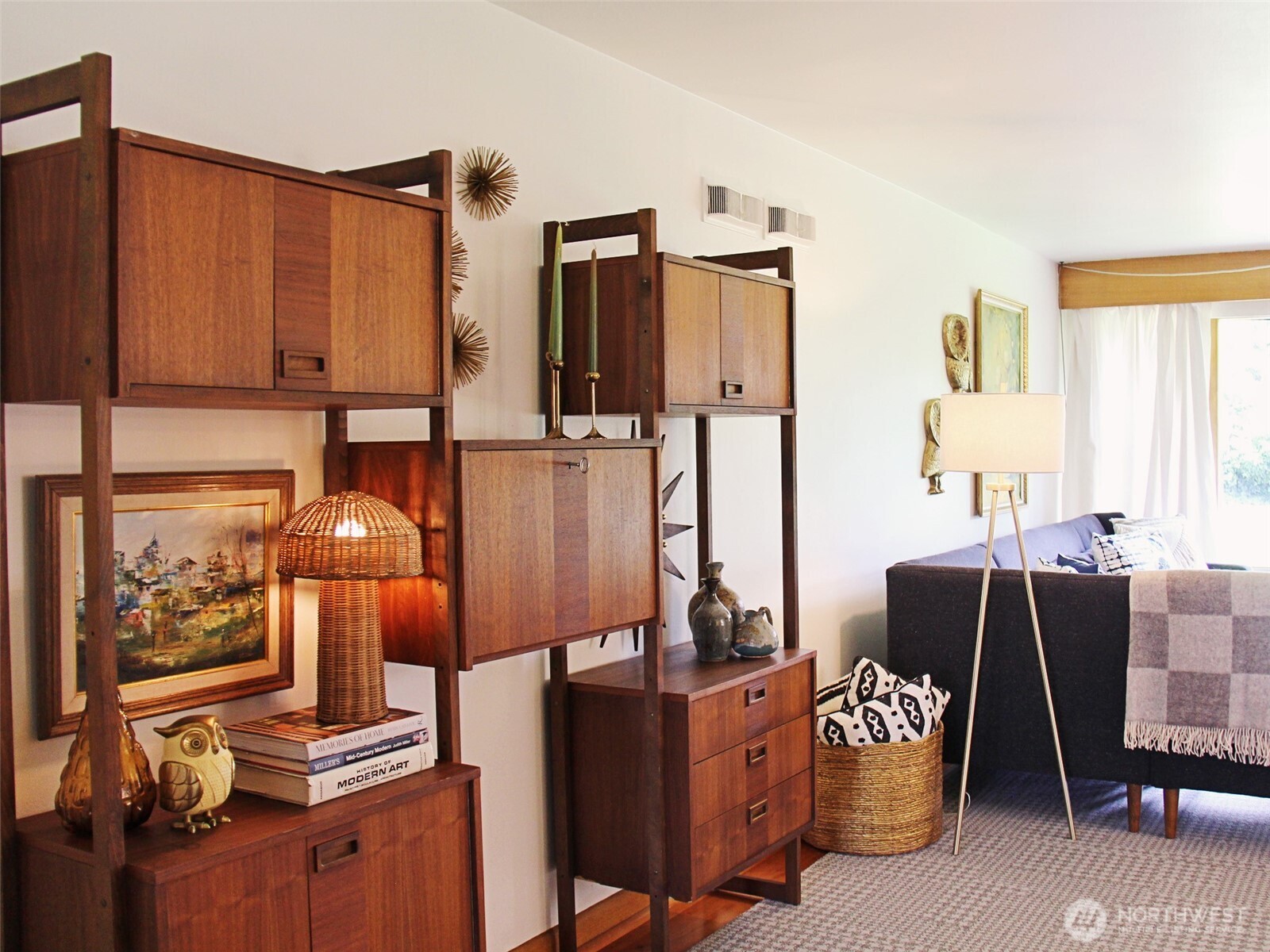 945 Idaho Street Property Photo 12