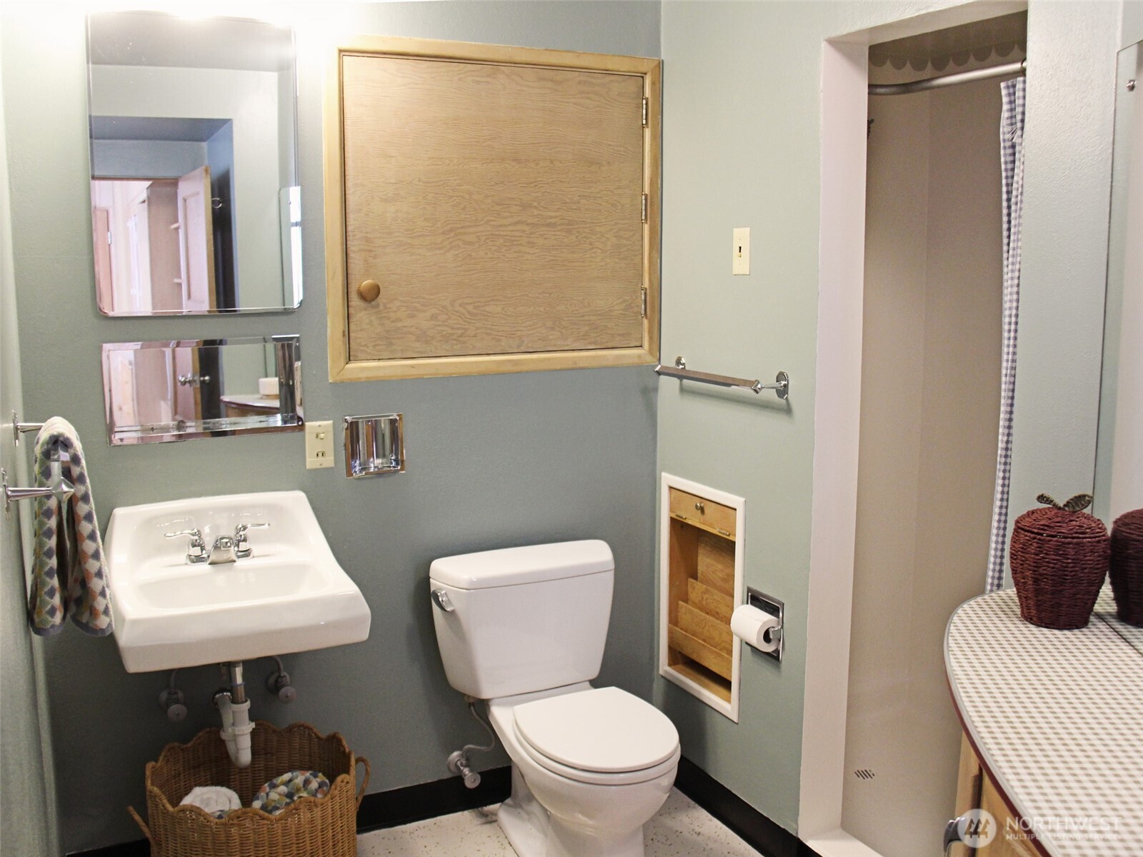 945 Idaho Street Property Photo 33