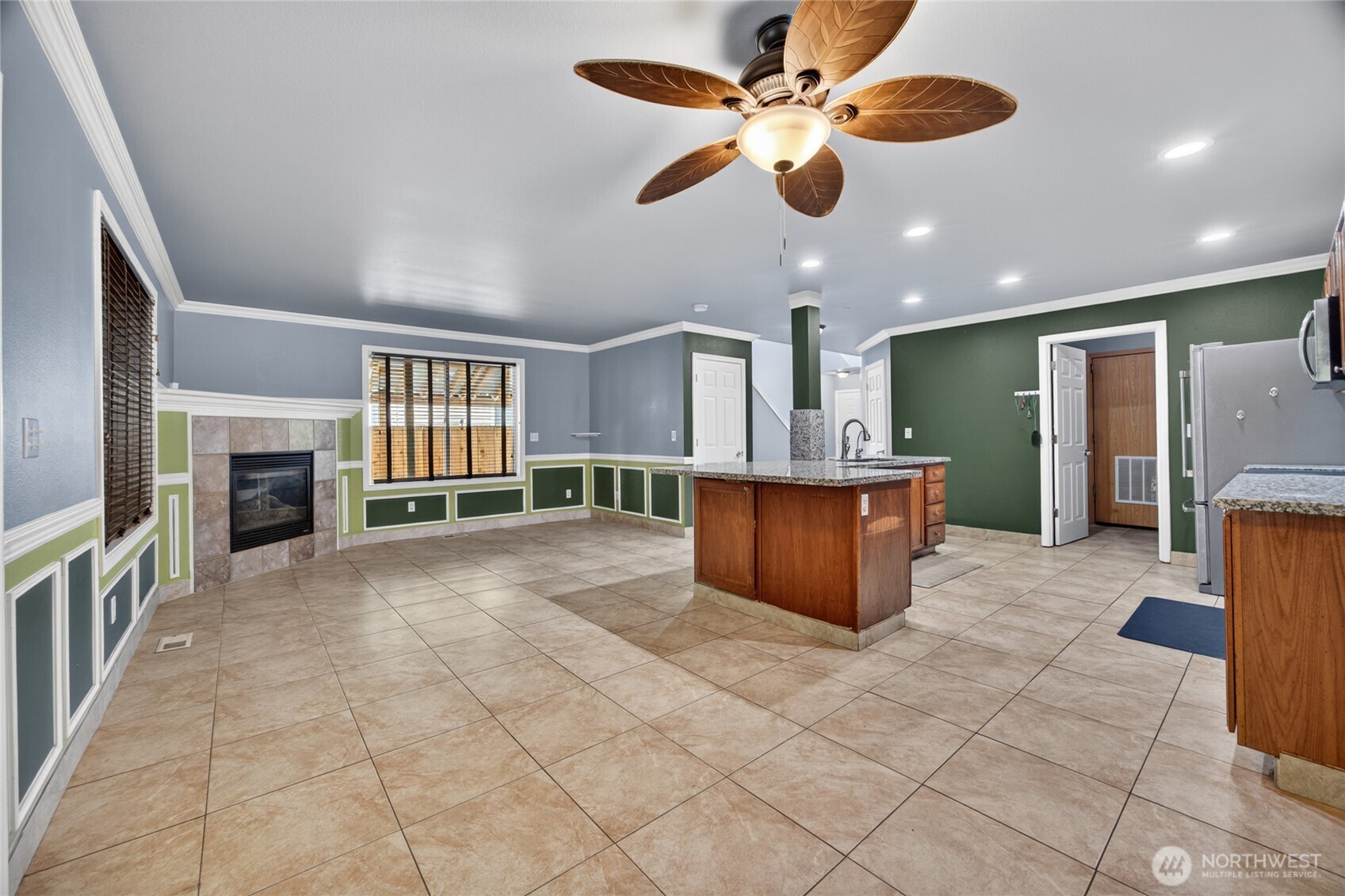 10426 198th Street Ct Property Photo 14
