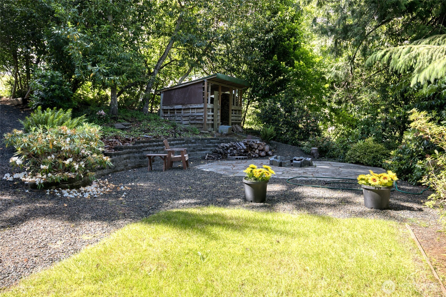 612 9th Avenue Property Photo 8