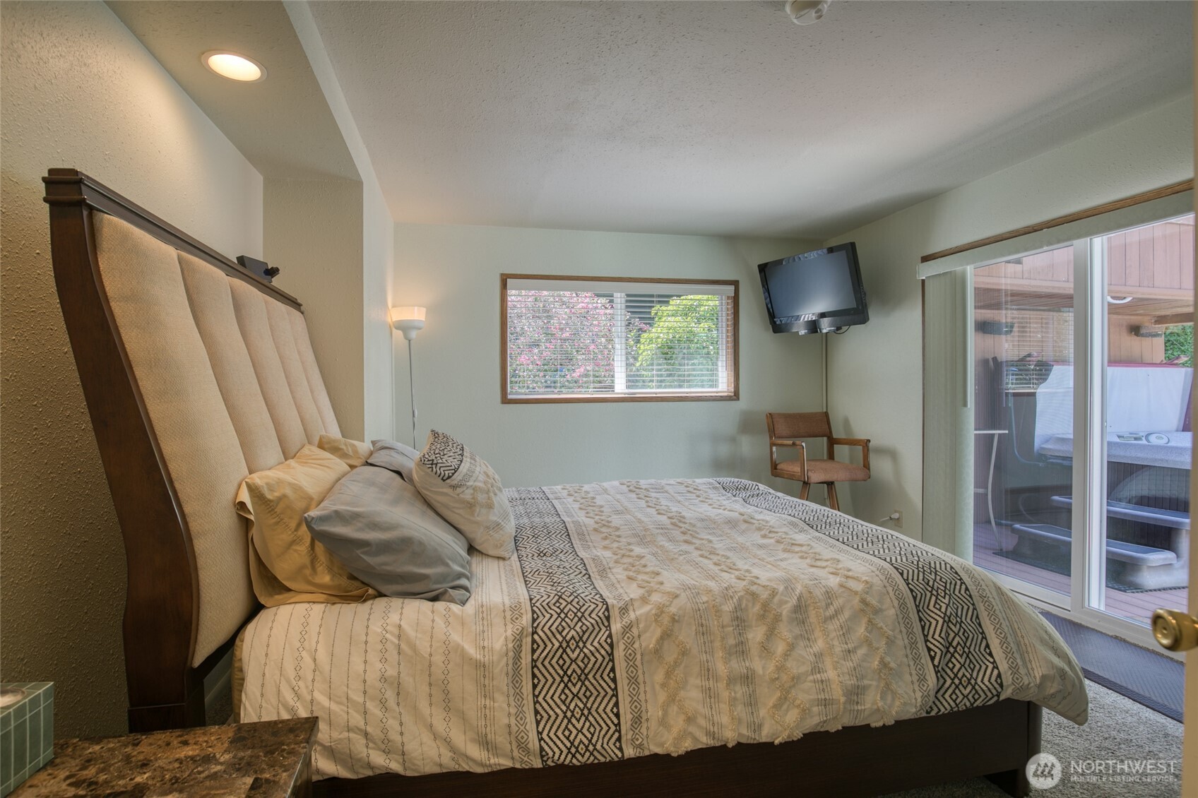 612 9th Avenue Property Photo 19