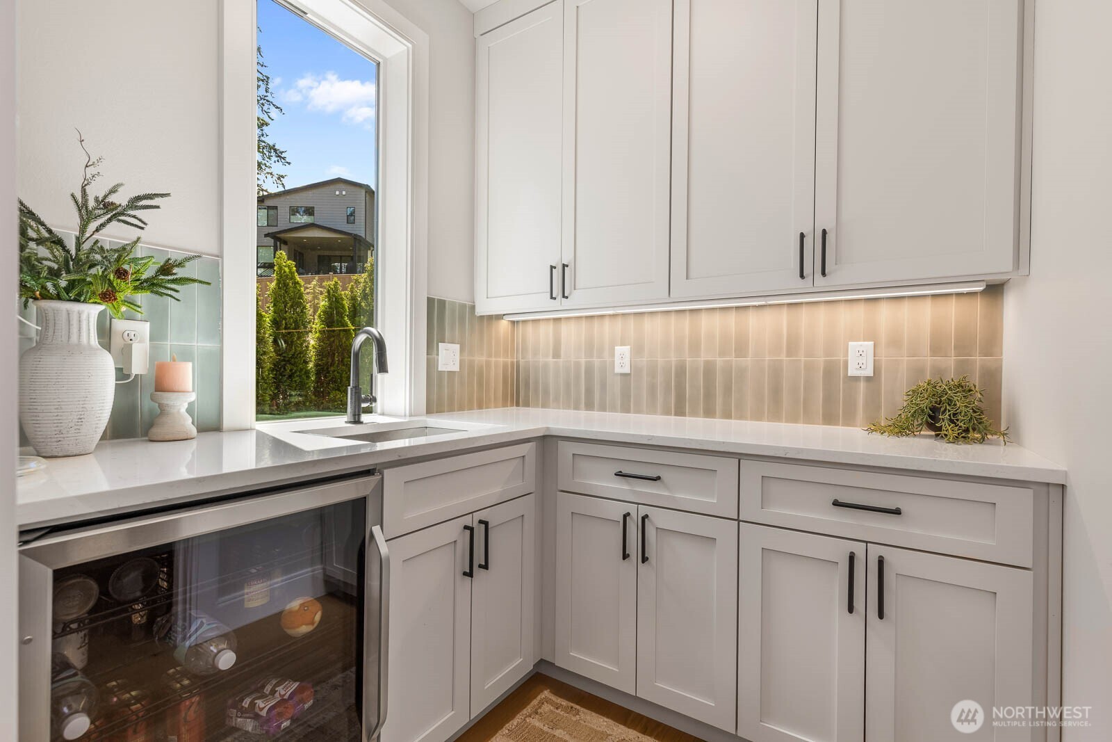 2708 220th Place Property Photo 12
