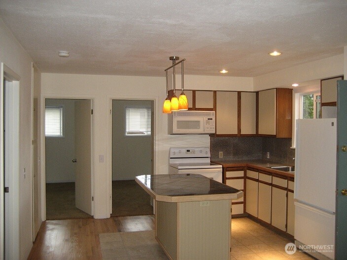 1254 8th Avenue Property Photo 14