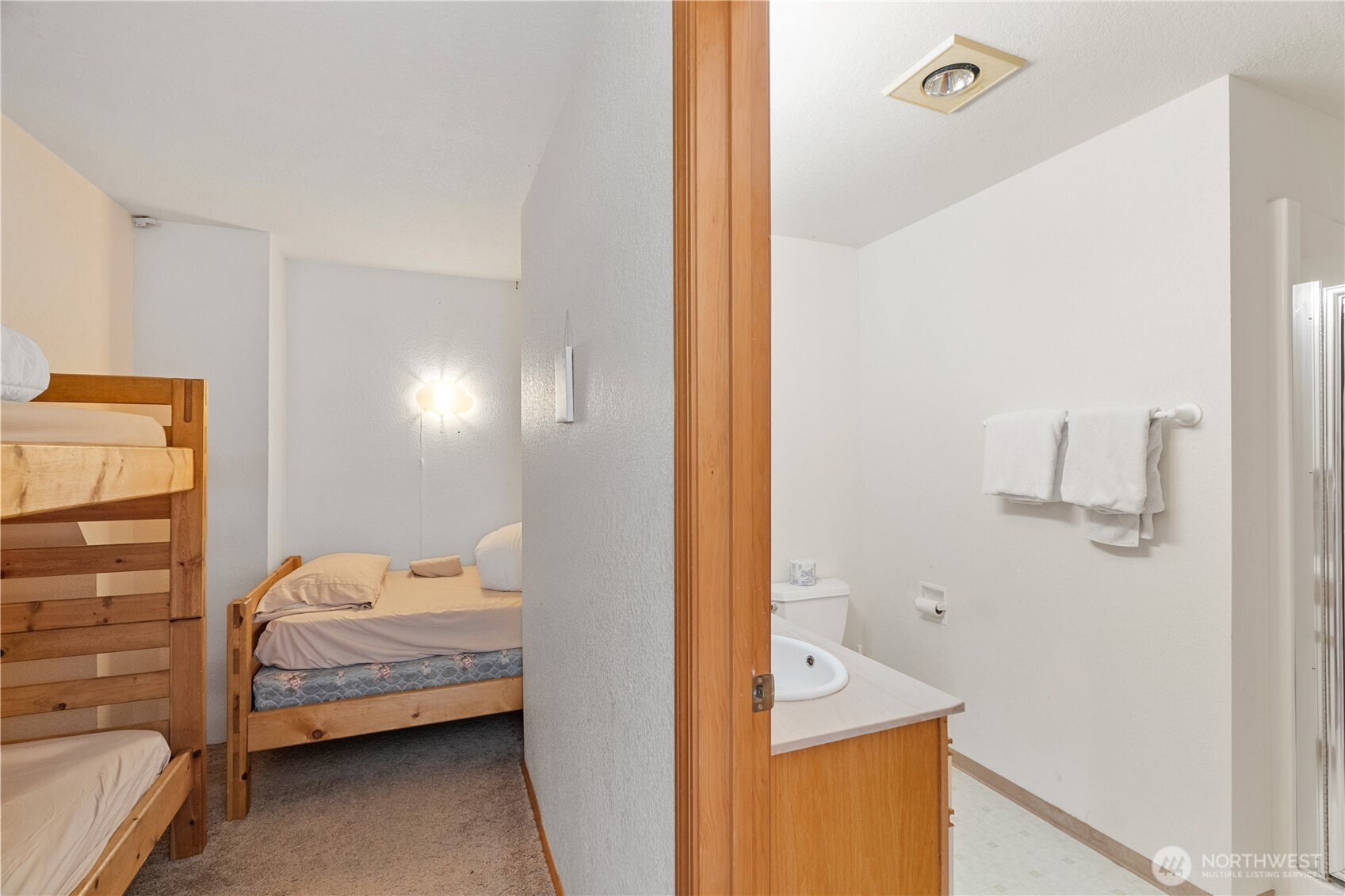 21 Mccullough Road Property Photo 16