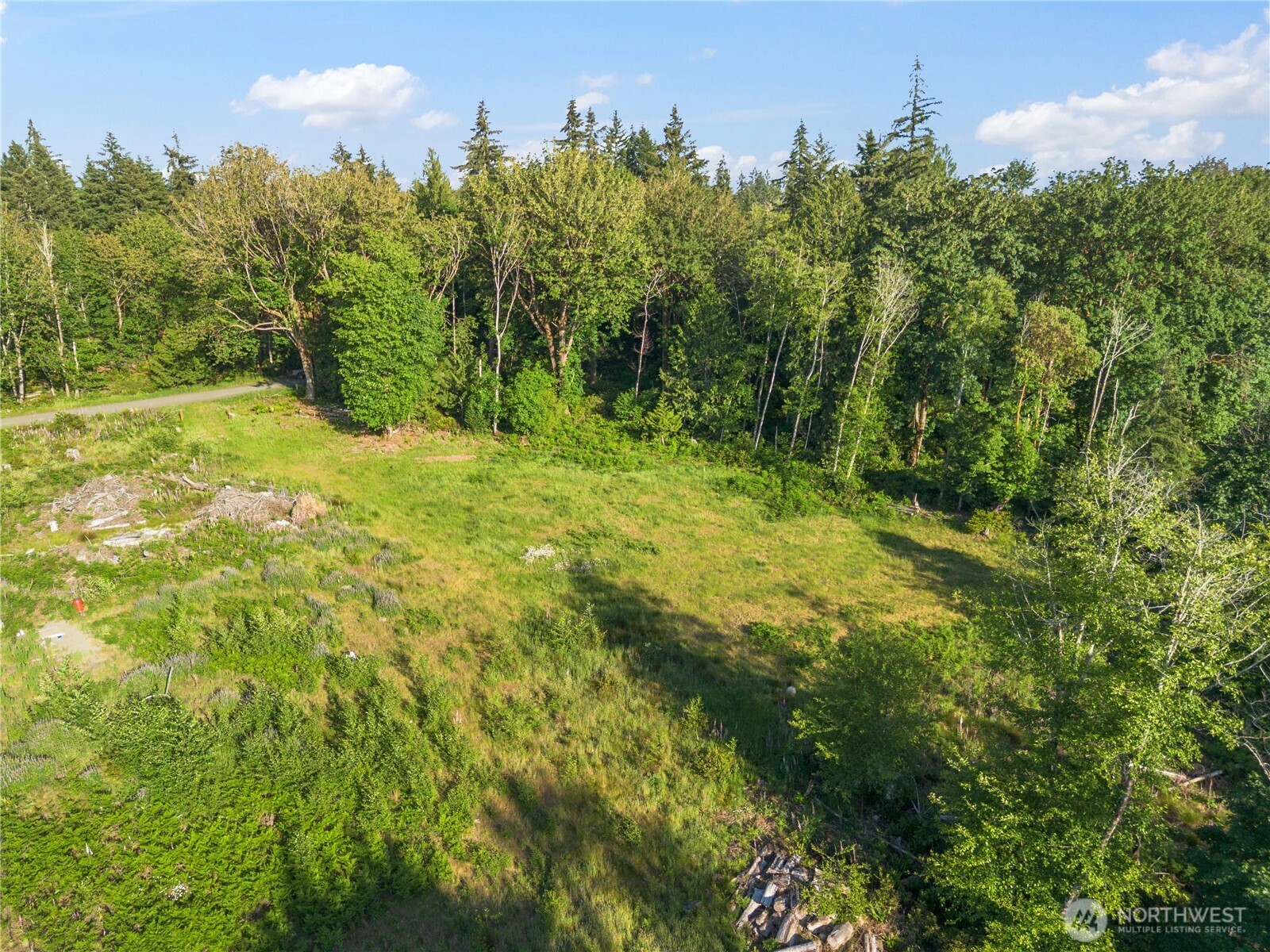 641 E Jared Road Property Photo 10