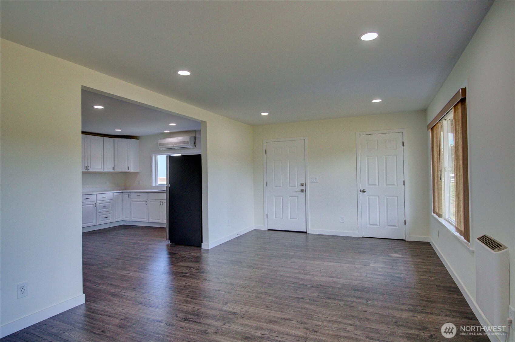 11132 Sterling Road Property Photo 11