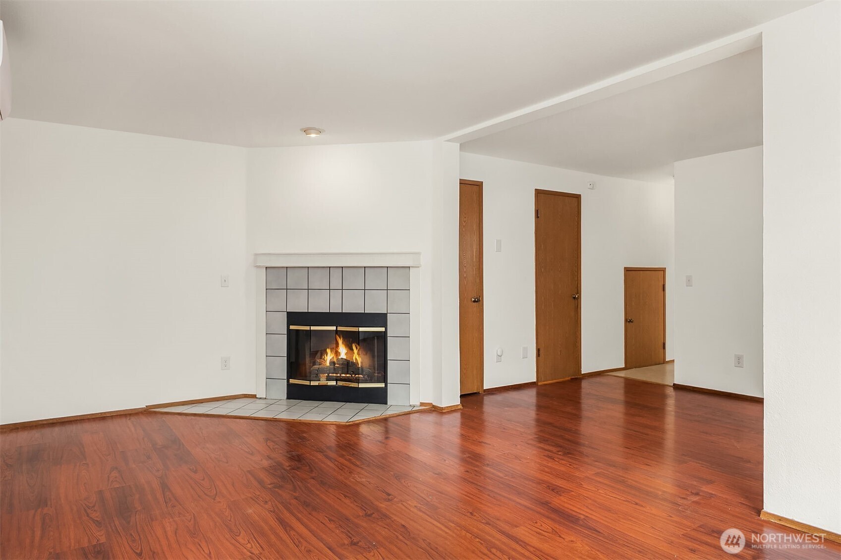 708 6th Avenue E101 Property Photo 6