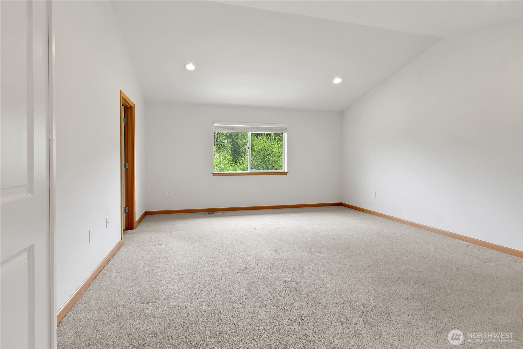 1522 Daffodil Avenue Property Photo 16