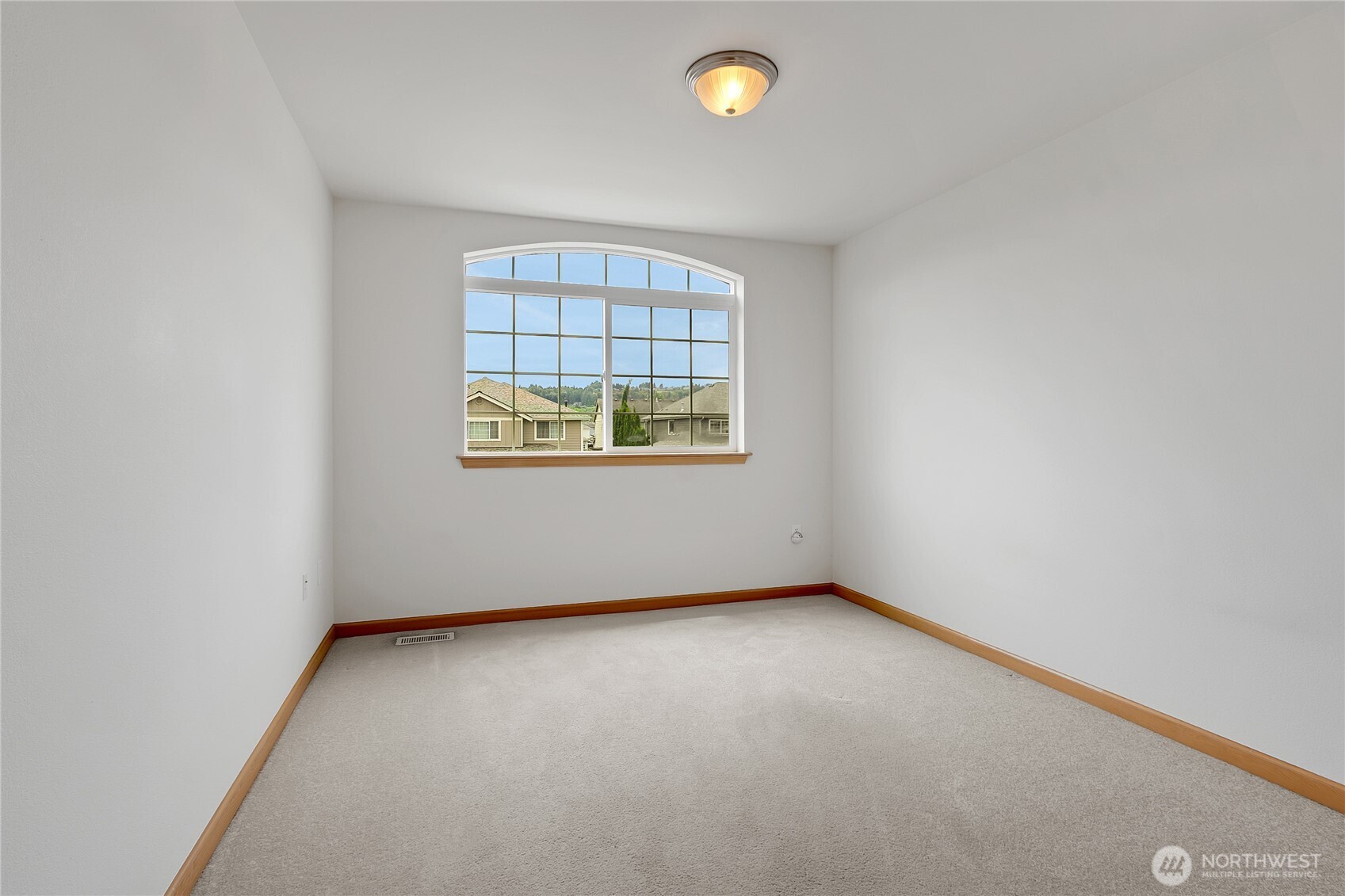 1522 Daffodil Avenue Property Photo 22