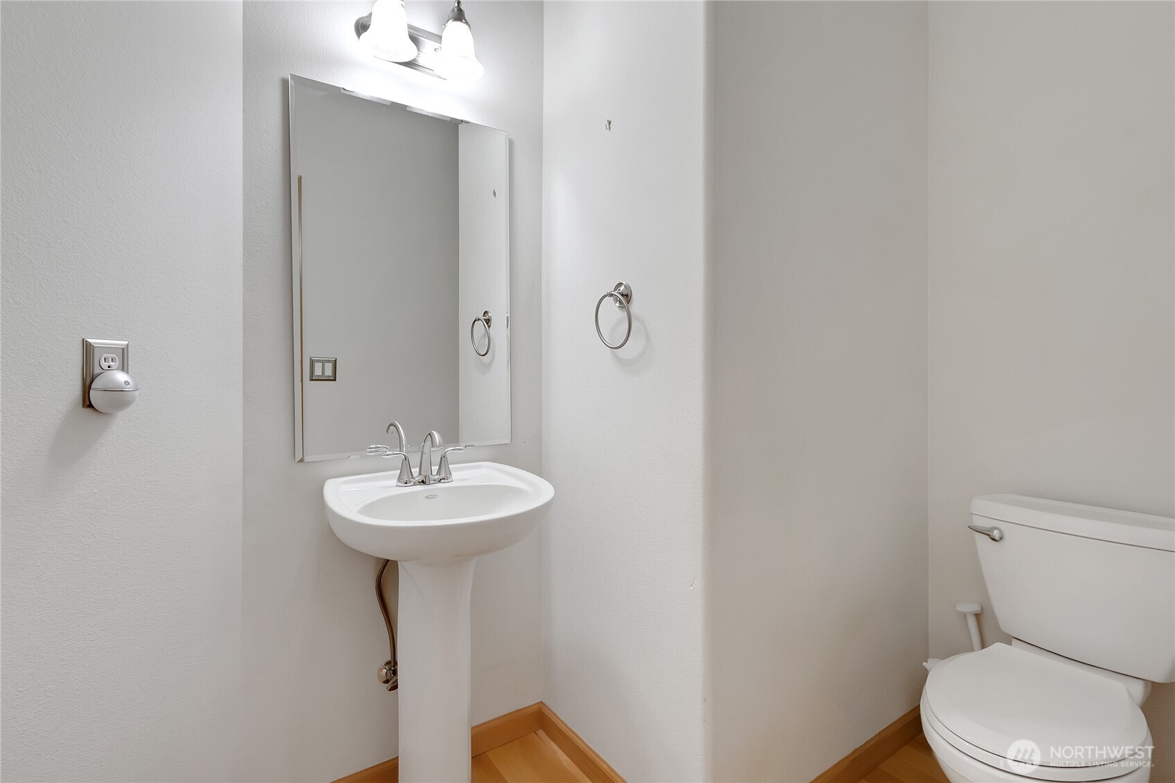 1522 Daffodil Avenue Property Photo 23