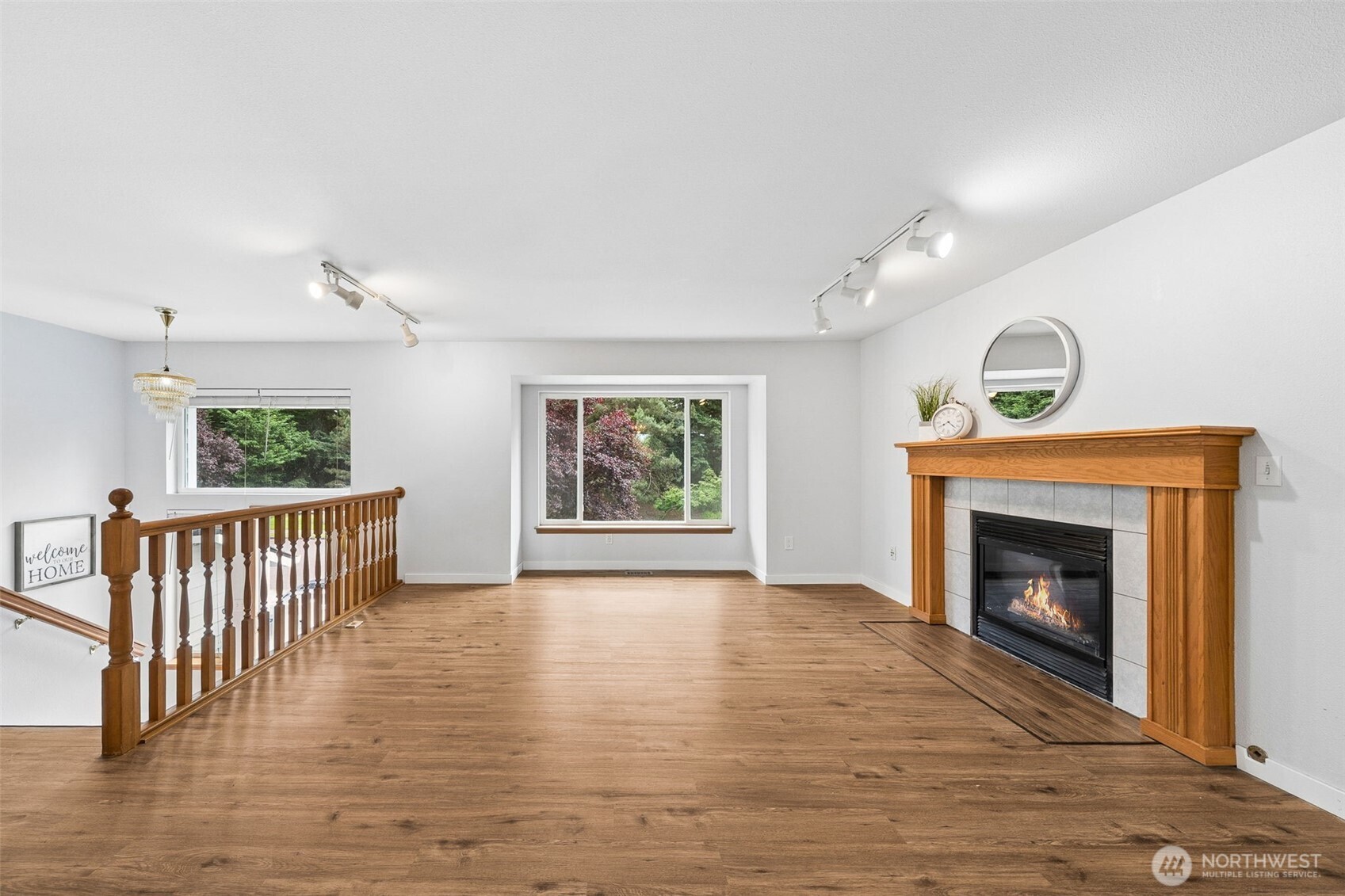 2111 22nd Ave Se Property Photo 5