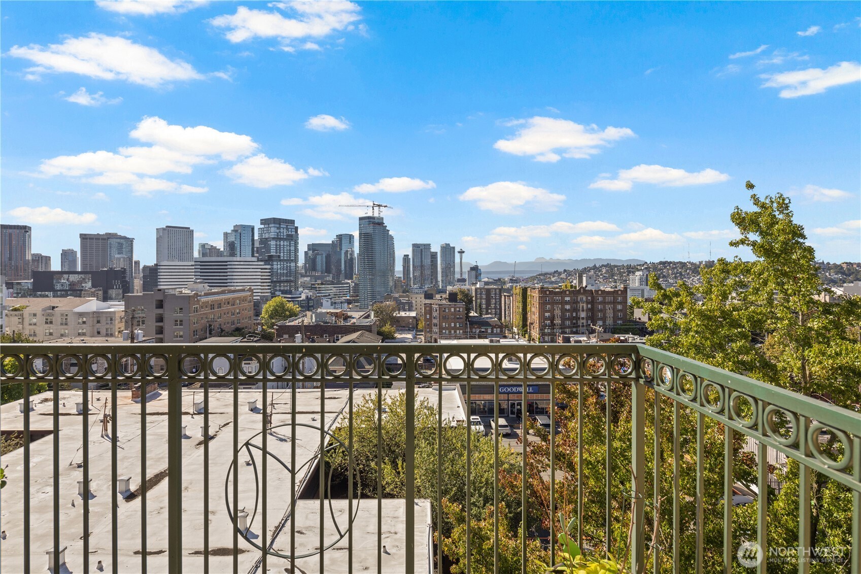 700 E Denny Way 603 Property Photo 30