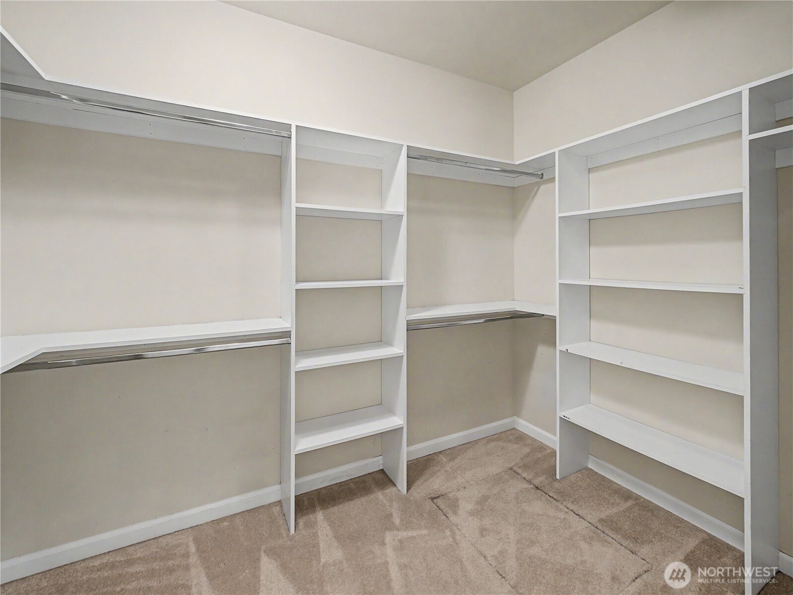 2635 Perry Court Property Photo 24