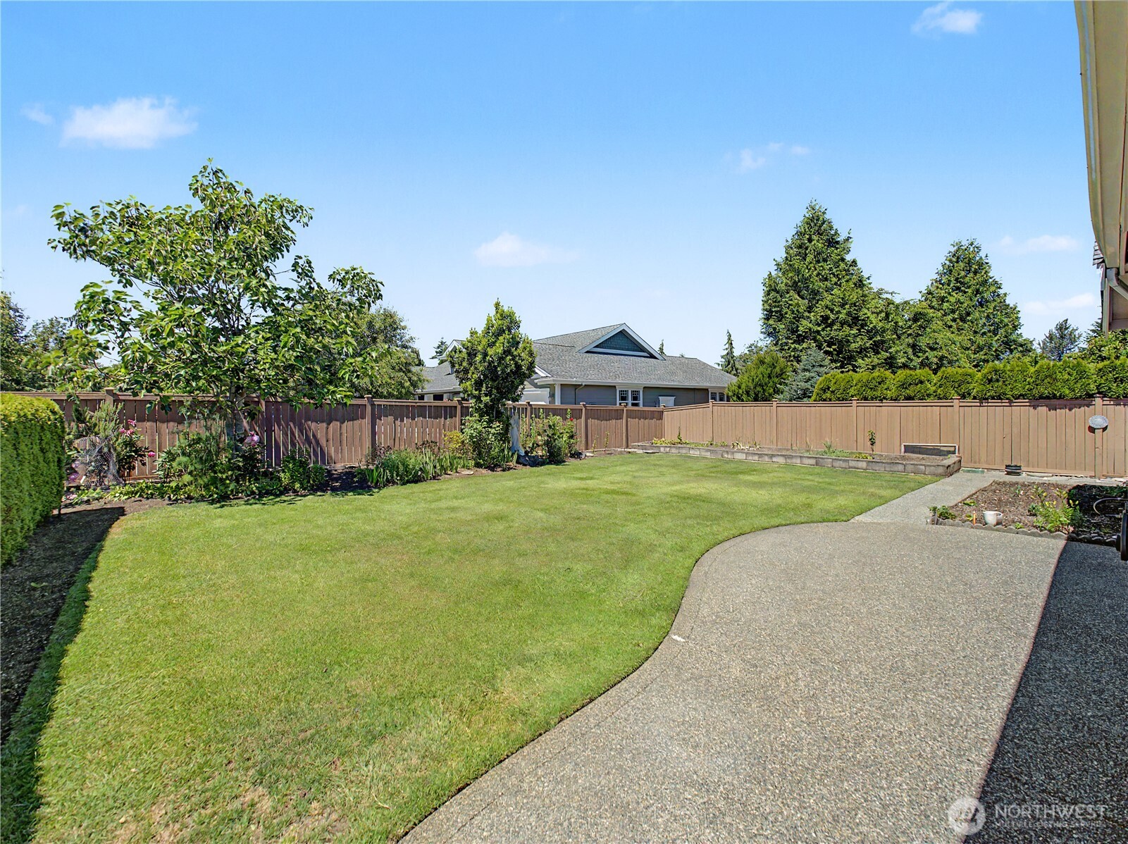2635 Perry Court Property Photo 32