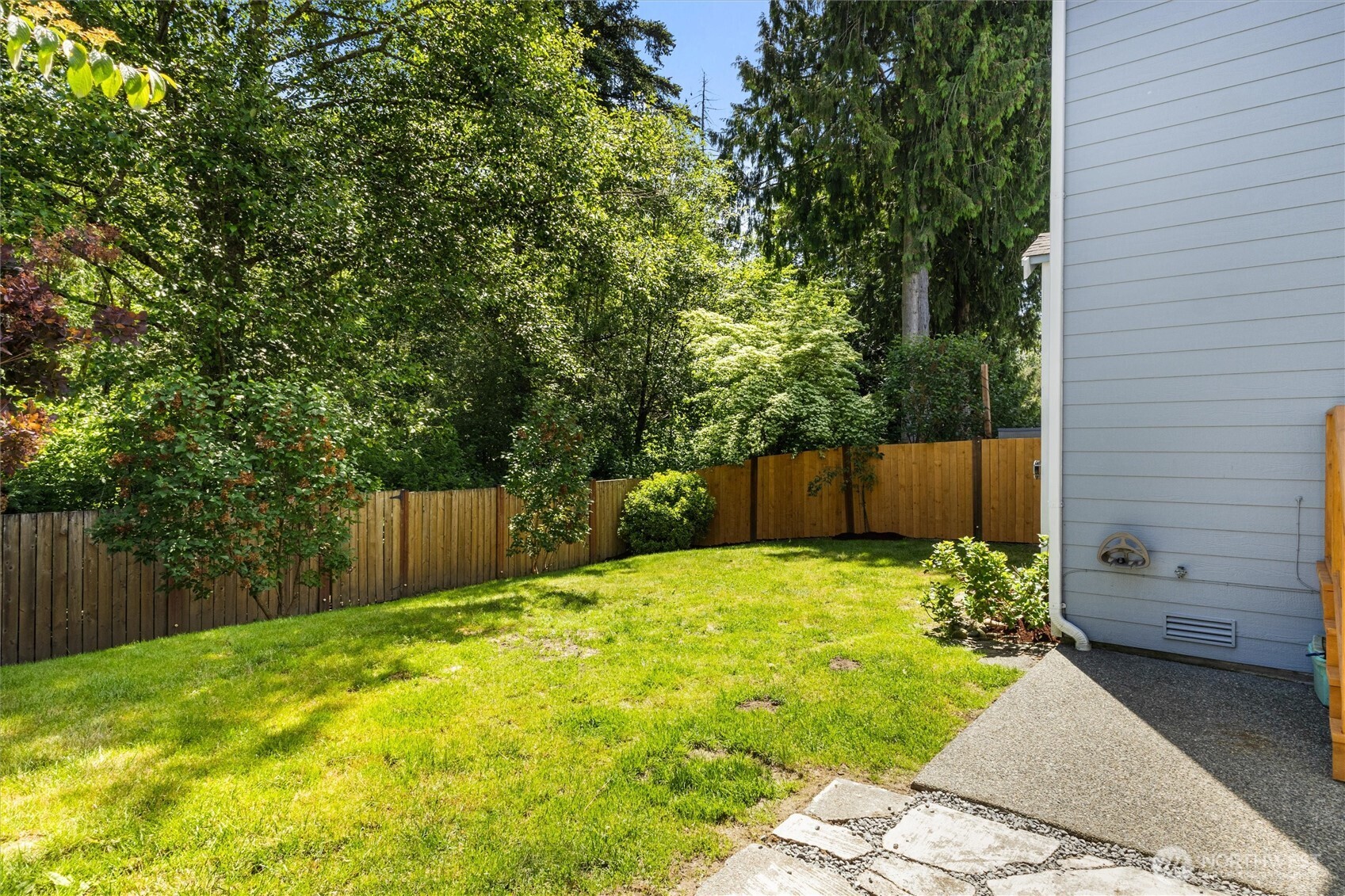 14909 87th Avenue Property Photo 18