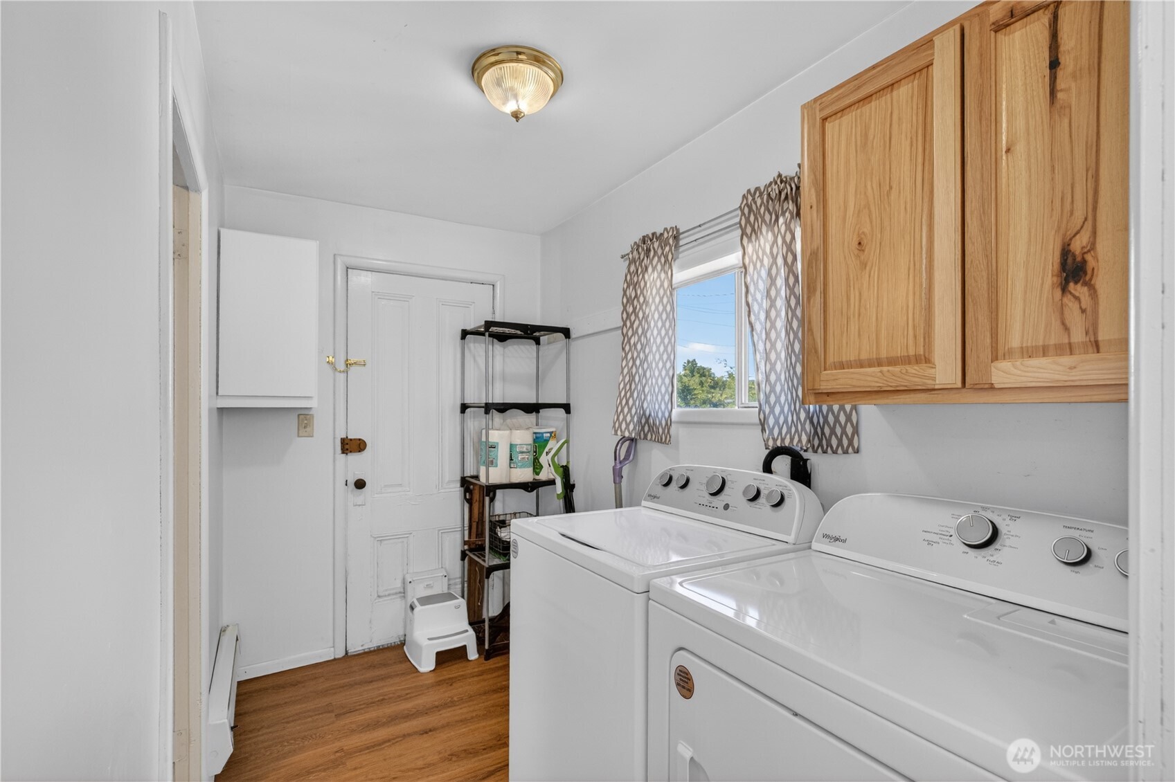 126 W Ash Street Property Photo 12
