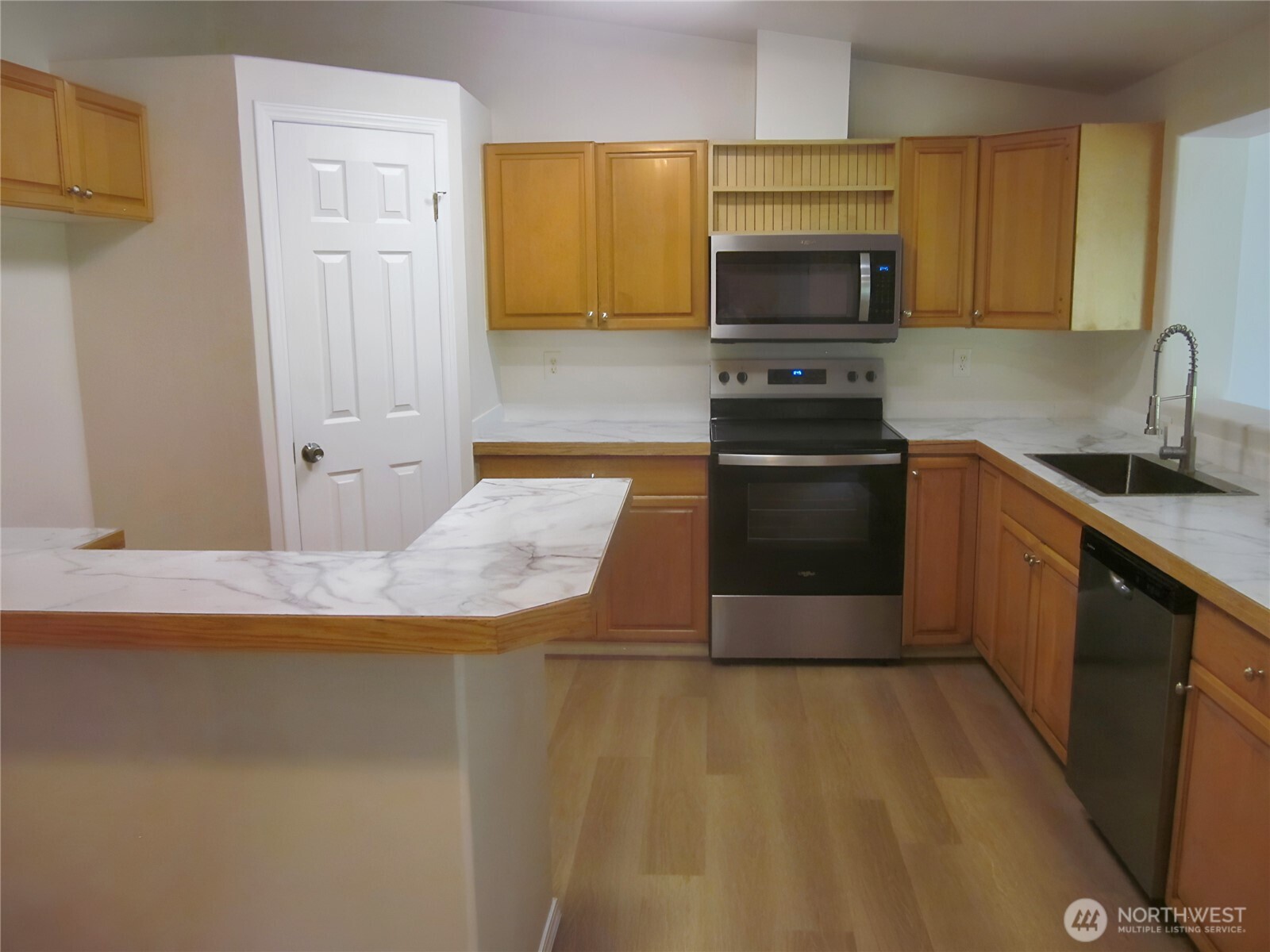 400 Fallert Road Property Photo 5
