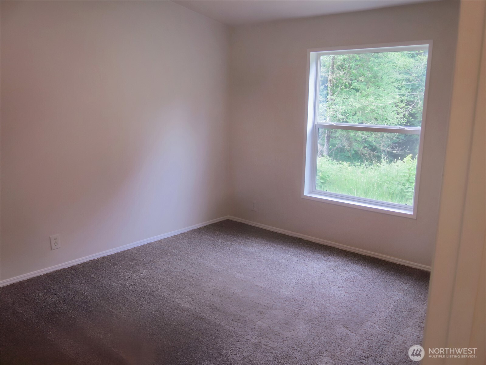 400 Fallert Road Property Photo 12