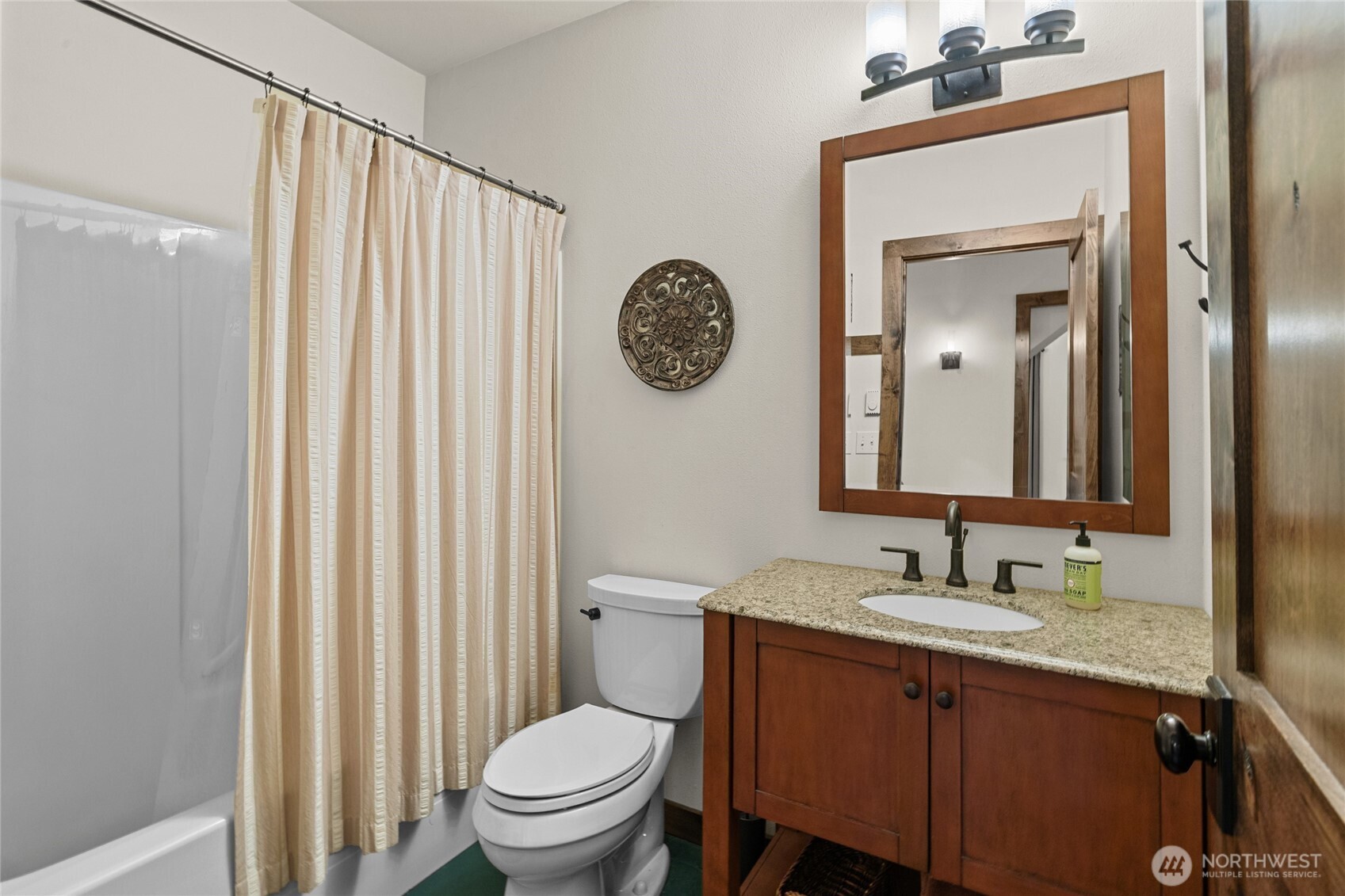 2262 Stone Ridge Drive Property Photo 27
