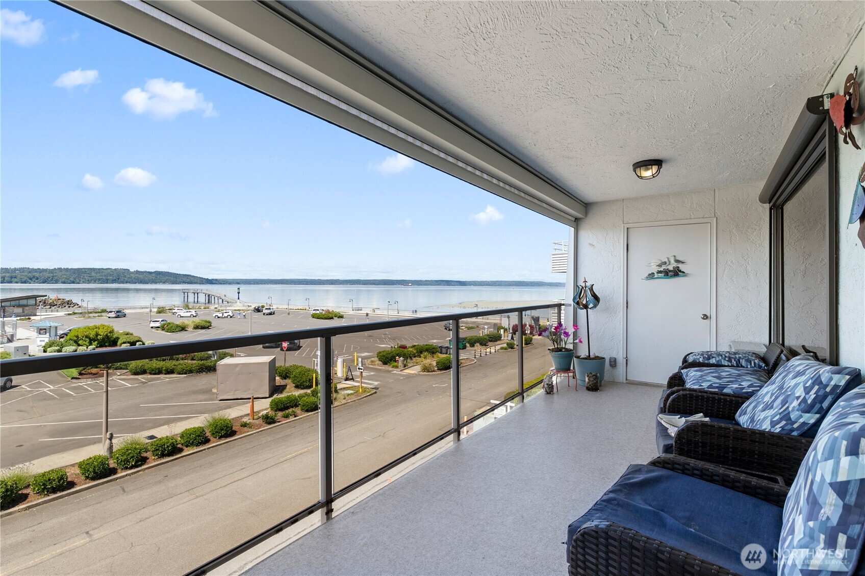 22222 Dock Avenue 2b Property Photo 12
