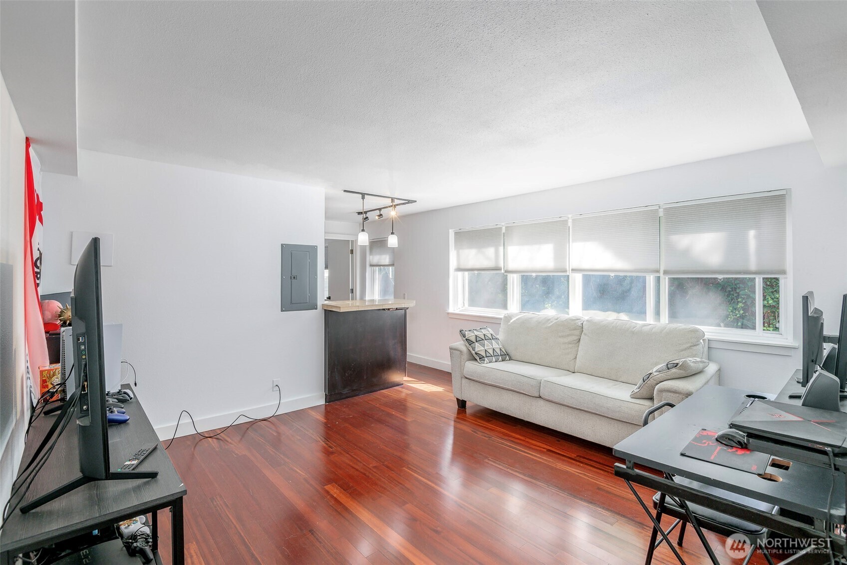 752 Bellevue Avenue 208 Property Photo 9