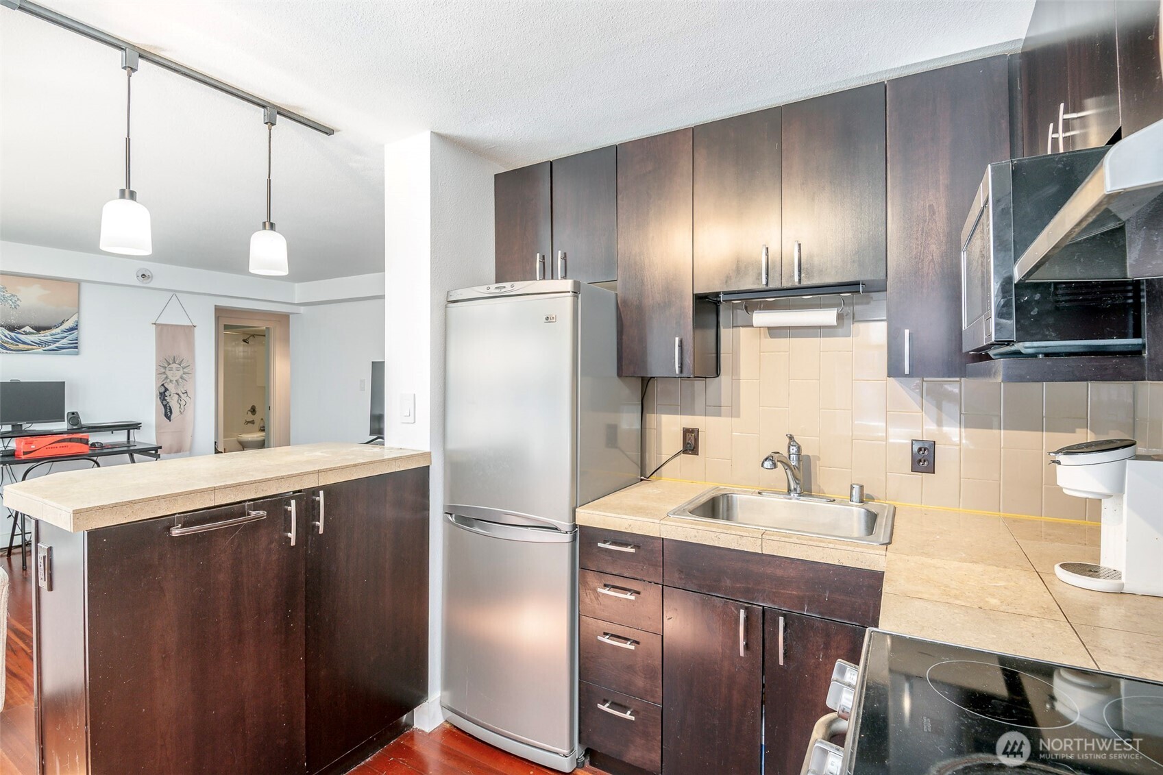 752 Bellevue Avenue 208 Property Photo 13