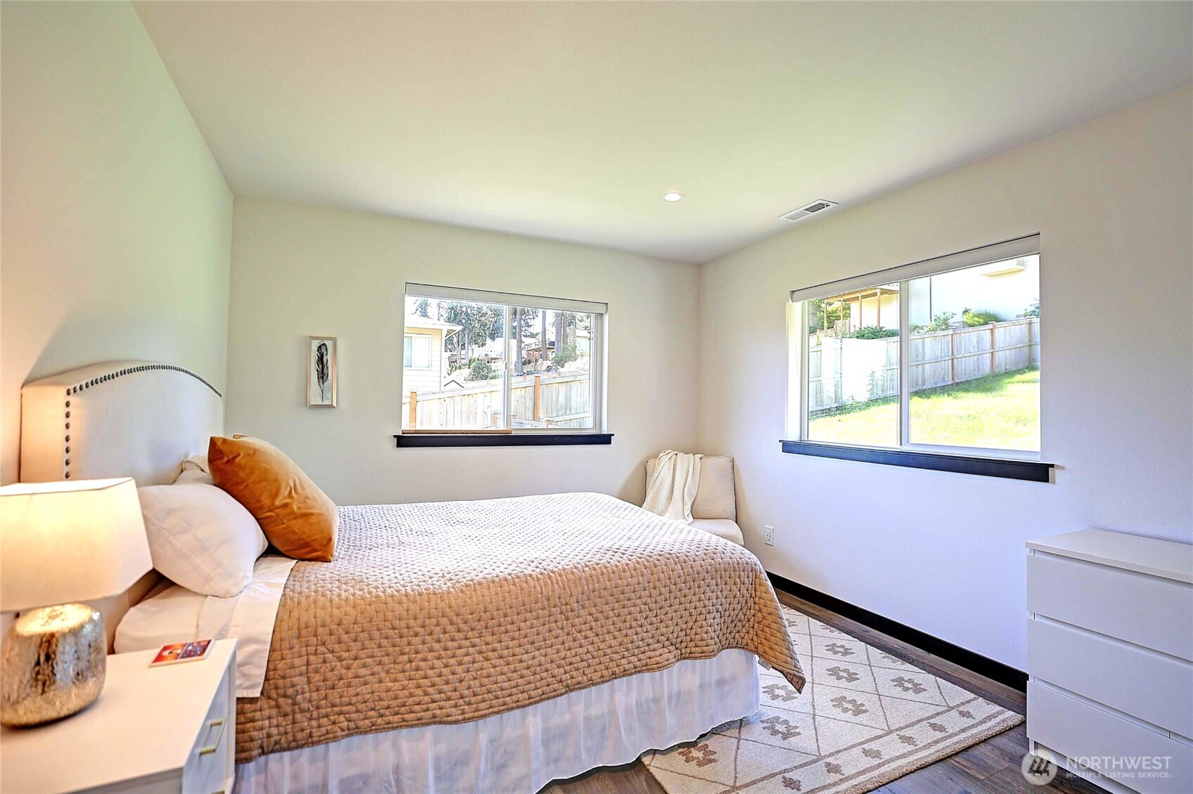 1212 View Street Property Photo 22