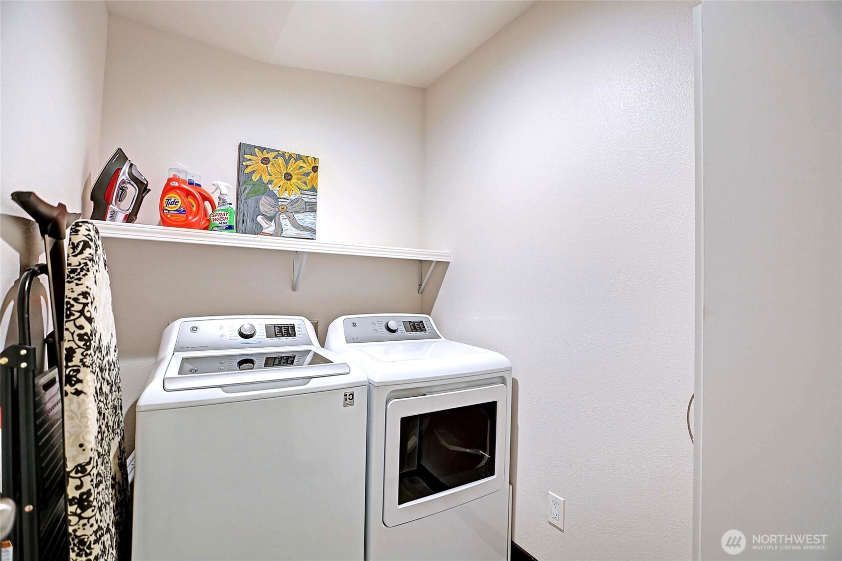 1212 View Street Property Photo 30
