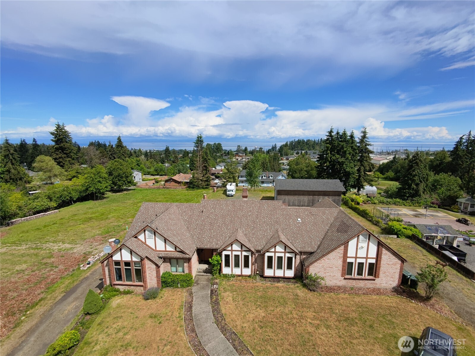 1133 Olympus Avenue Property Photo 2