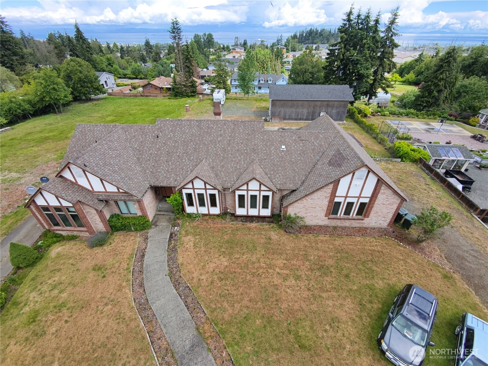 1133 Olympus Avenue Property Photo 3
